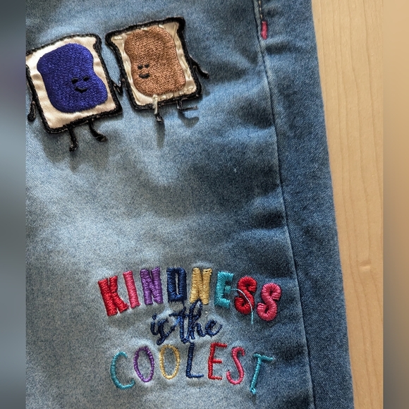 Custom jeggings size 10-12 patches embroidery - Picture 5 of 8